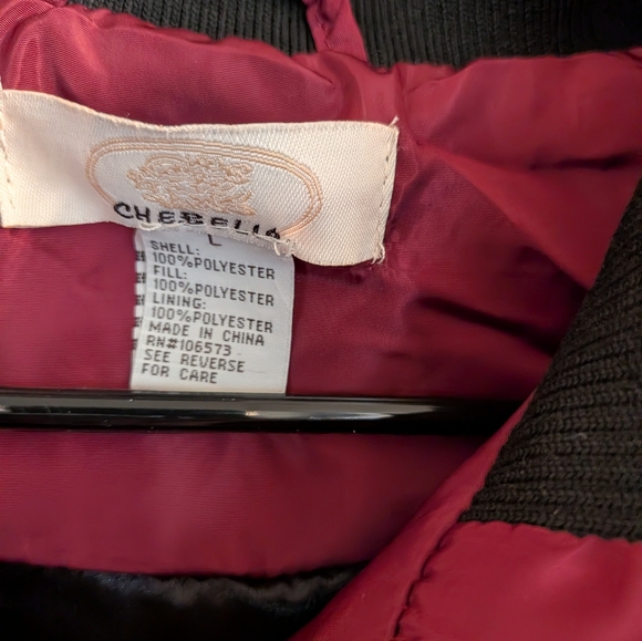 Quilted Burgundy Vest with Black Accents - Picture 5 of 7